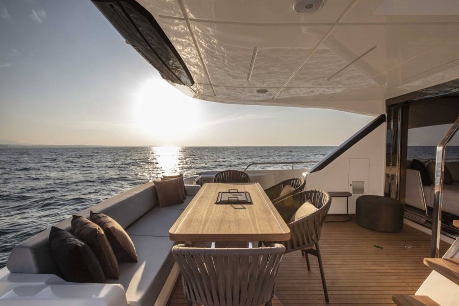 Ferretti 720 (22.3 m, 2023) in vendita in Turchia (5)