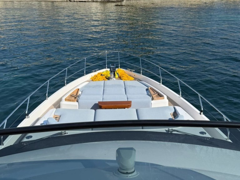 Azimut Fly 68 (20.98 m, 2022) for Sale in Croatia