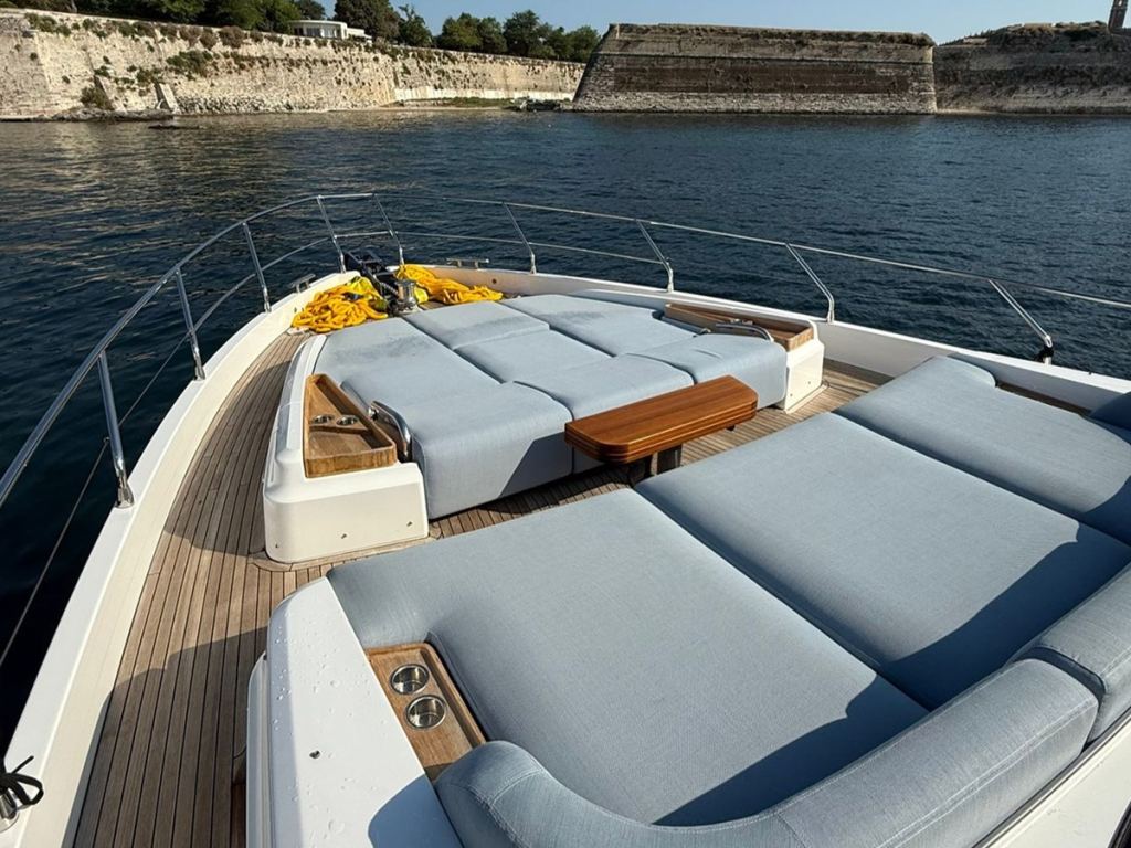 Azimut Fly 68 (20.98 m, 2022) for Sale in Croatia (1)