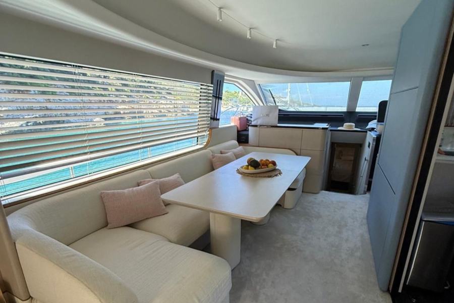 Azimut Fly 68 (20.98 m, 2022) for Sale in Croatia (11)