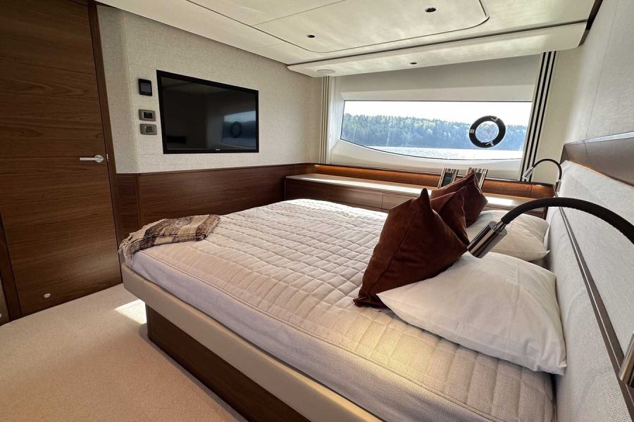 Princess F65 (20.29 m, 2023) for Sale in Sweden (11)