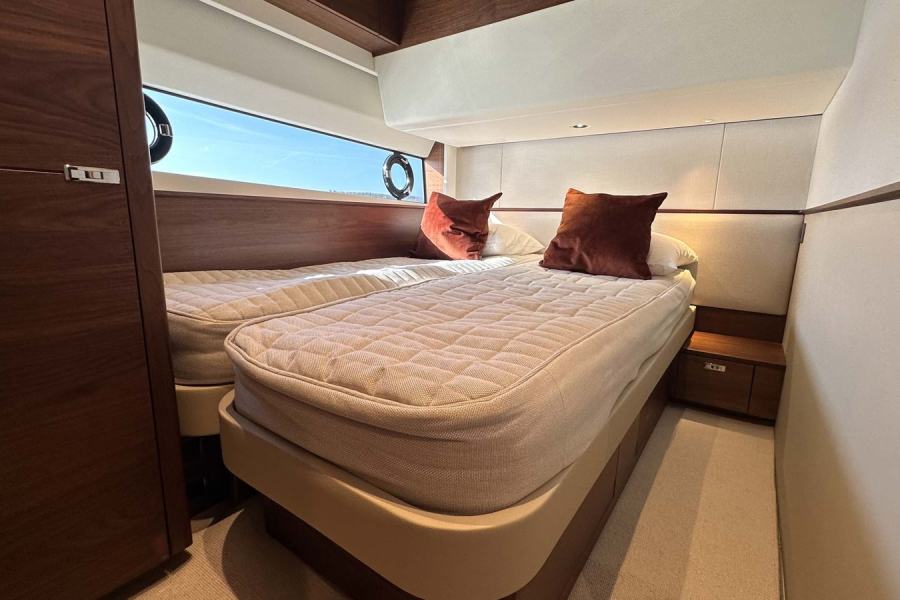 Princess F65 (20.29 m, 2023) for Sale in Sweden (15)