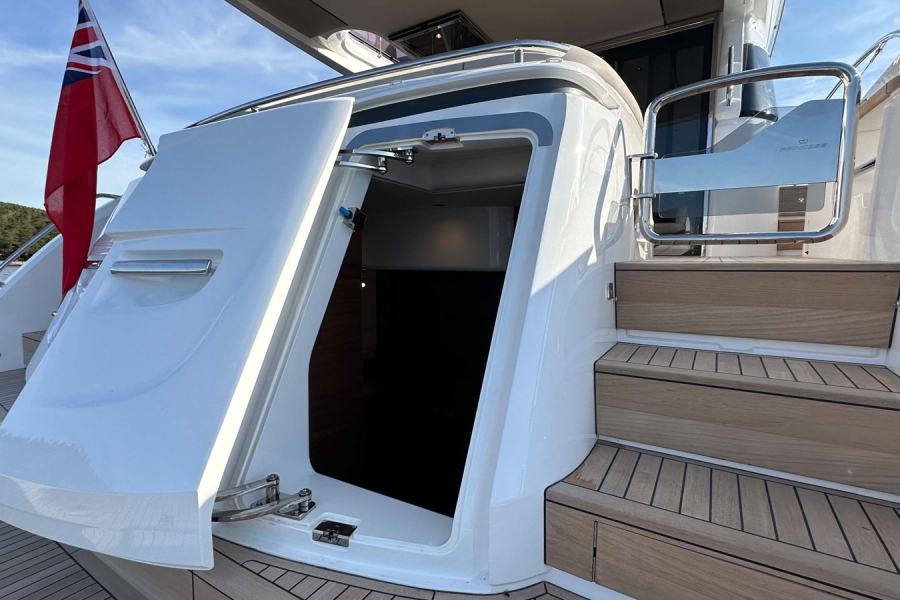 Princess F65 (20.29 m, 2023) for Sale in Sweden (21)