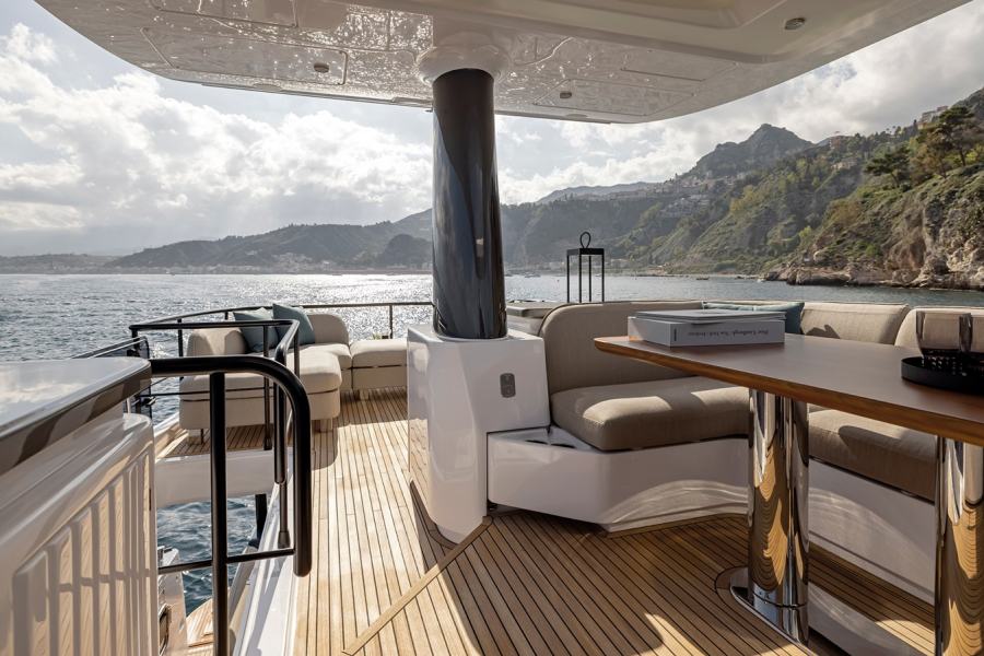 Azimut Magellano 60 (18.47 m, 2025) in vendita in Italia (2)