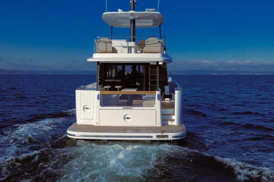 Azimut Magellano 60 (18.47 m, 2024) for Sale in Italy (2)