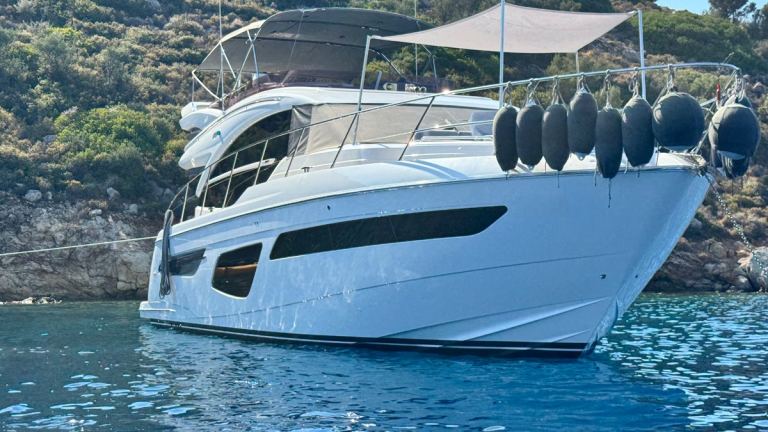 Princess F55 (17.68 m, 2021) for Sale in Turkey (2)
