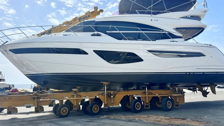 Princess F55 (17.68 m, 2021) for Sale in Turkey (3)
