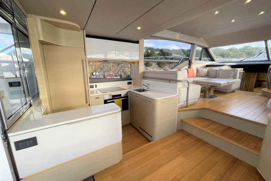 Princess F55 (17.6 m, 2019) for Sale in Croatia (6)
