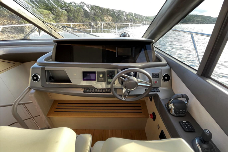 Princess F55 (17.6 m, 2019) for Sale in Croatia (12)