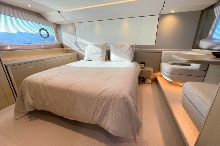 Princess F55 (17.6 m, 2019) for Sale in Croatia (14)