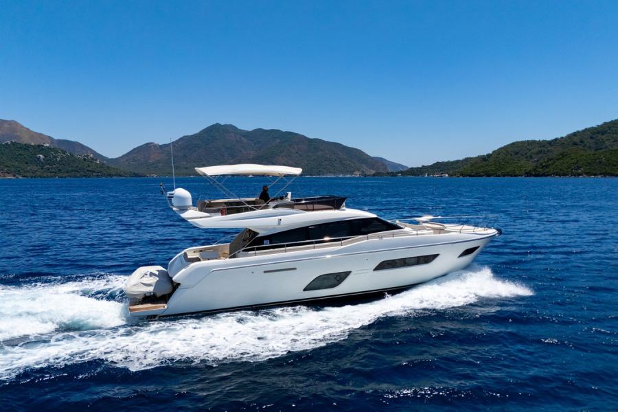 Ferretti 550 (17.42 m, 2021) for Sale in Turkey (2)
