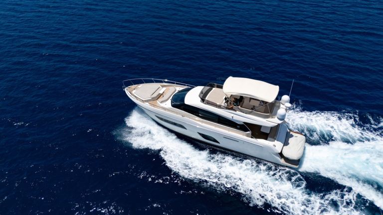 Ferretti 550 (17.42 m, 2021) for Sale in Turkey (3)