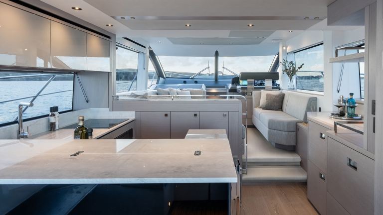 Sunseeker Manhattan 56 (17.21 m, 2026) for Sale in Latvia (2)