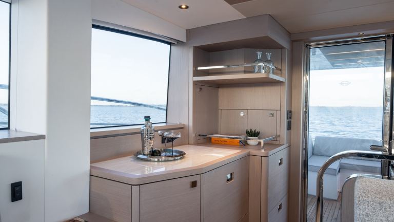 Sunseeker Manhattan 56 (17.21 m, 2026) for Sale in Latvia (4)