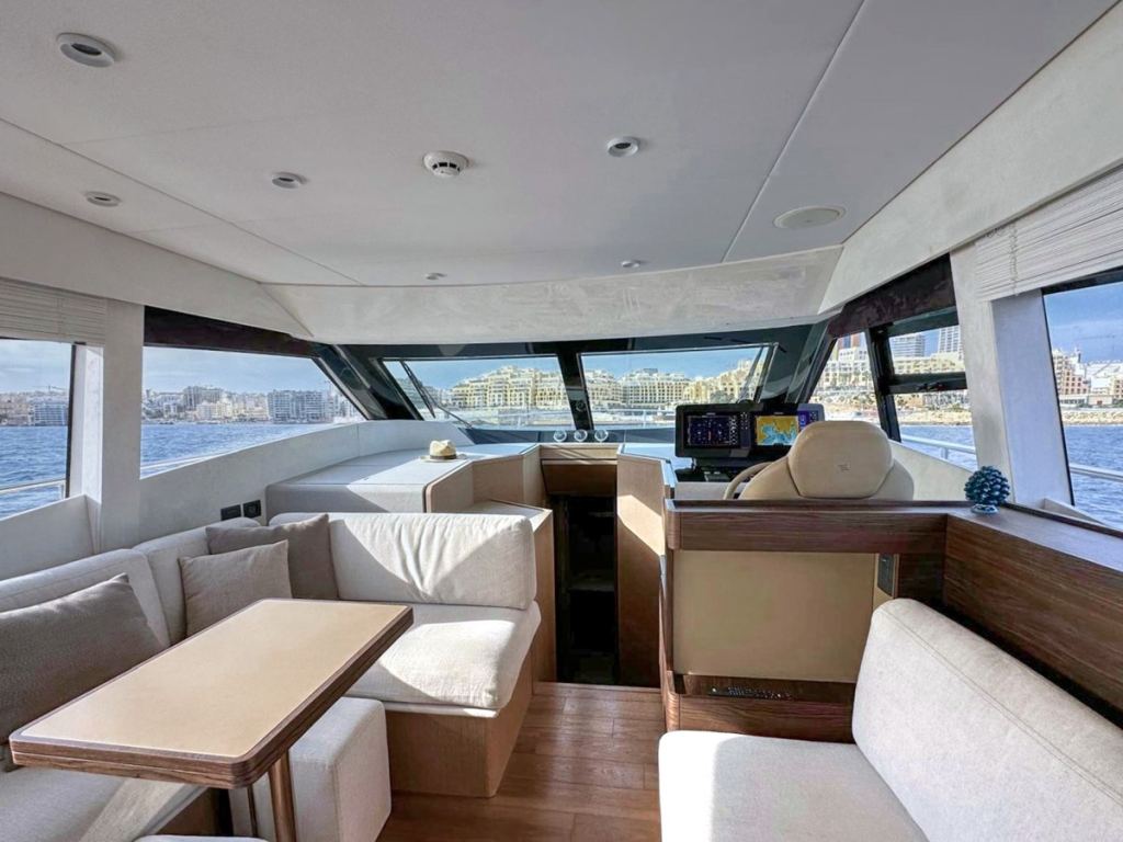 Ferretti 500 (15.23 m, 2021) à vendre en Malte (1)