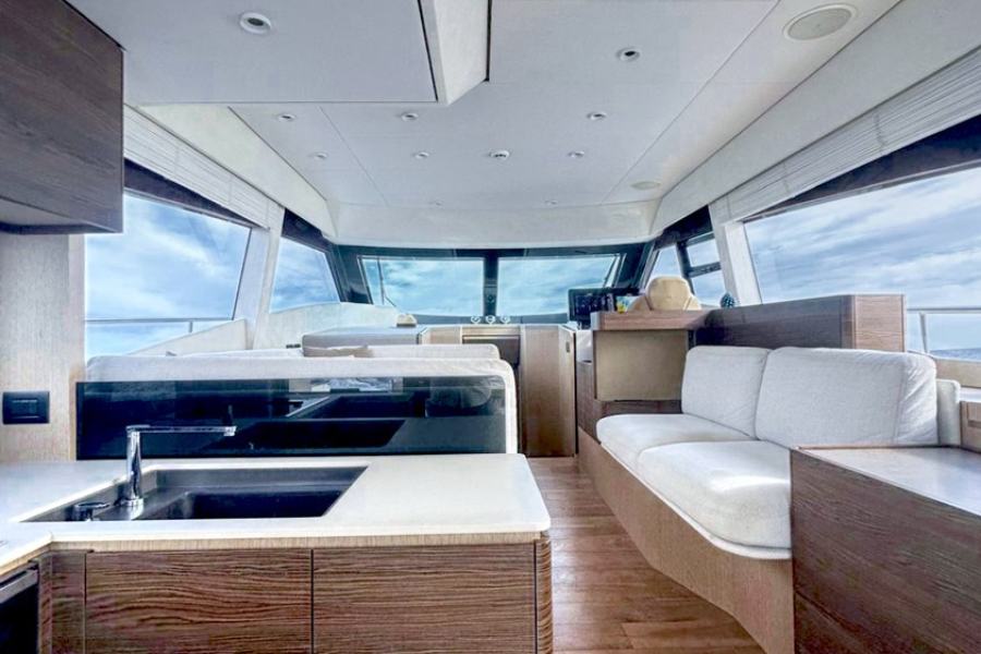 Ferretti 500 (15.23 m, 2021) à vendre en Malte (6)