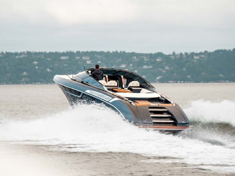 Riva Rivamare 38