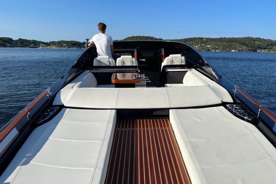 Riva Rivamare 38 (11.89 m, 2021) for Sale in Monaco (8)