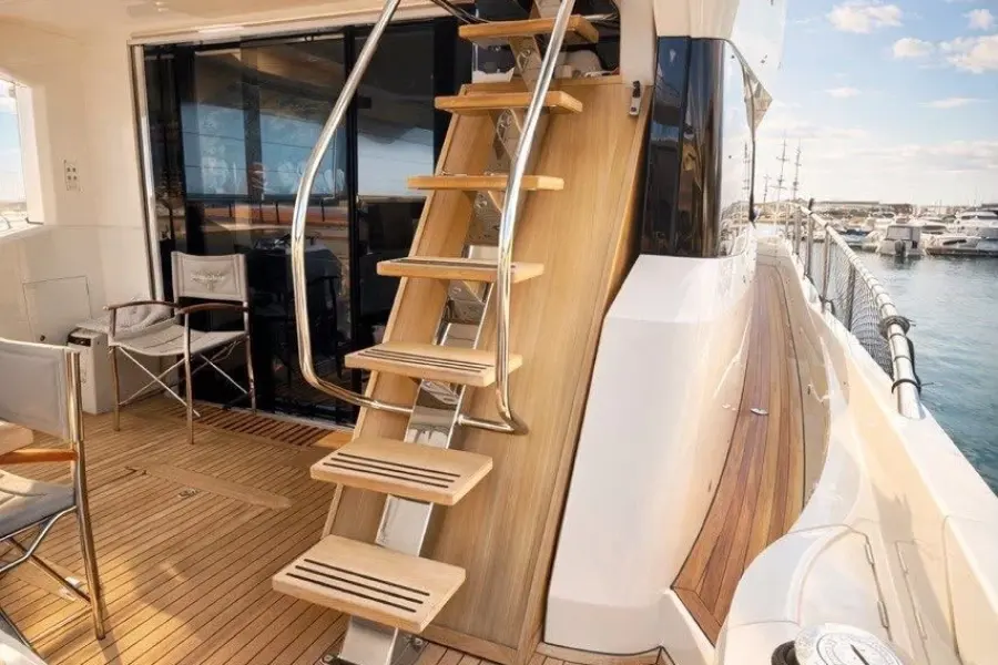 Sunseeker Manhattan 68 (21.2 m, 2020) in vendita in Turchia (2)
