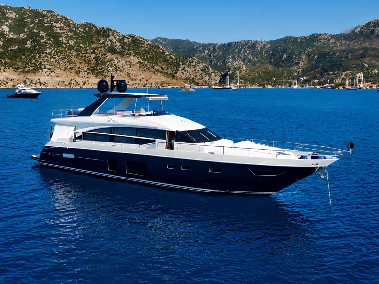 Princess 82MY (23.71 m, 2017) in vendita in Turchia
