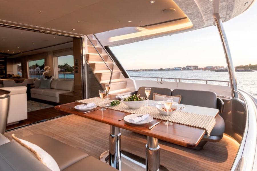 Princess Y85 (26.2 m, 2020) en venta en Francia (2)