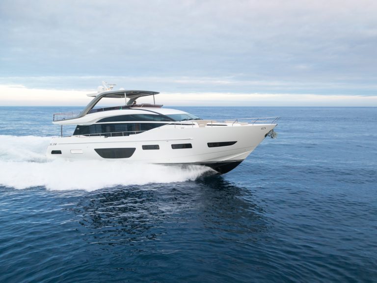 Princess Y85 (26.2 m, 2020) in vendita in Francia
