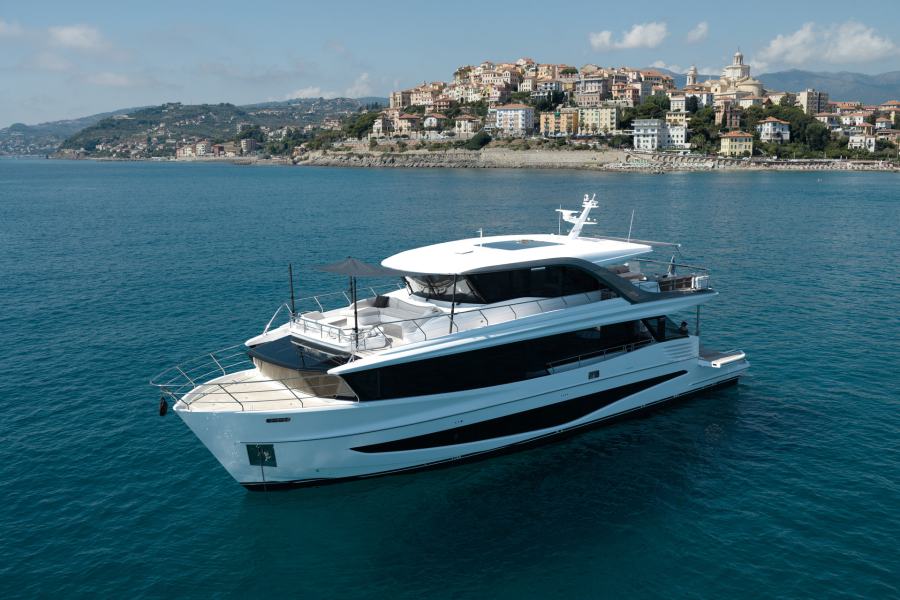 Princess X90 (27.11 m, Nuovo) in vendita (1)