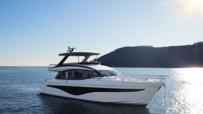 2024 Princess Y72 | 23m 4