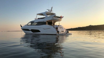 2017 Sunseeker Manhattan 66 | 21m 4