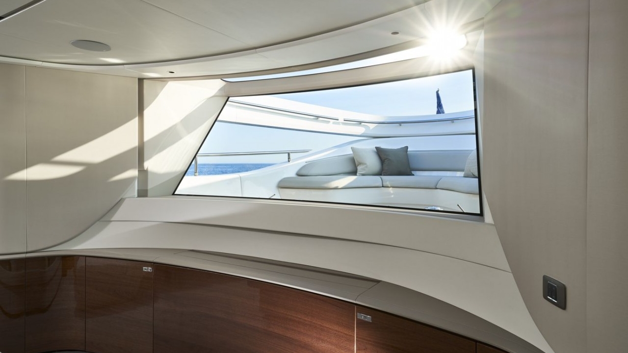 Princess X95 white 020