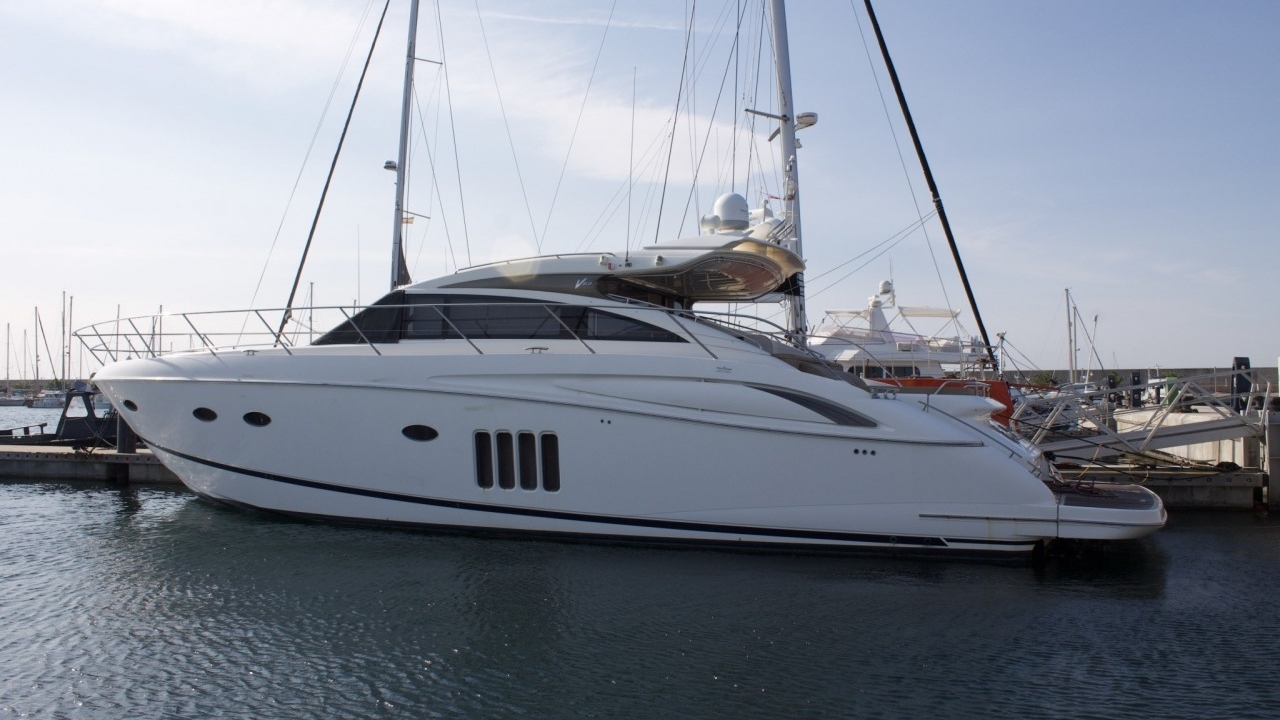 Princess V62 - 104