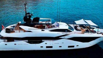 2017 Sunseeker 116 Yacht | 35m 4