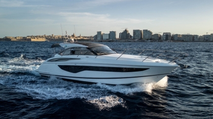 2021 Princess V40 2