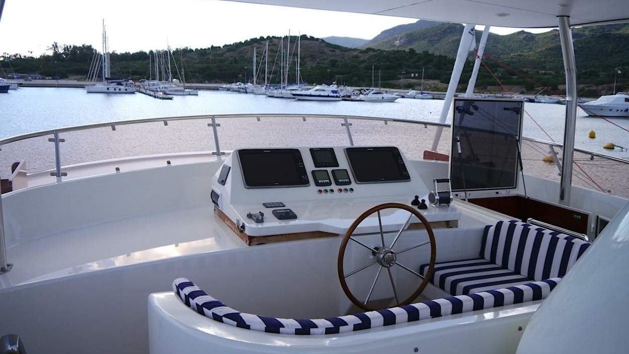 De Alm Delfino 72