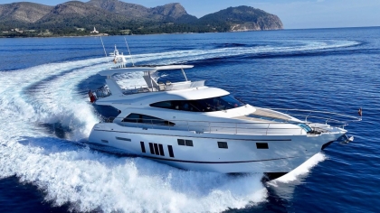 2017 Fairline Squadron 65 4 Cabin Layout Gyro Stabilisation | 20m 4