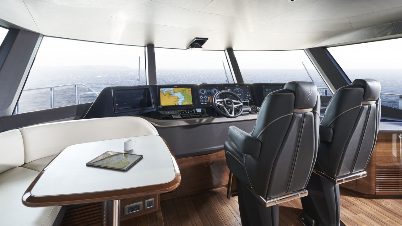 Princess X95 white 031